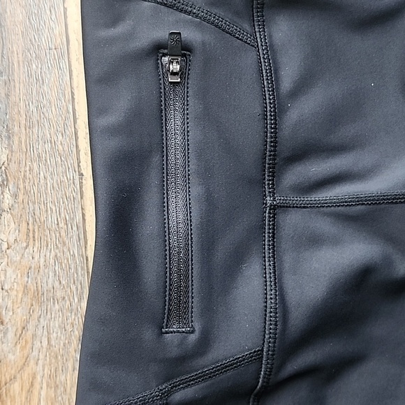 Athleta Capri Leggings Size XXS - Picture 6 of 6